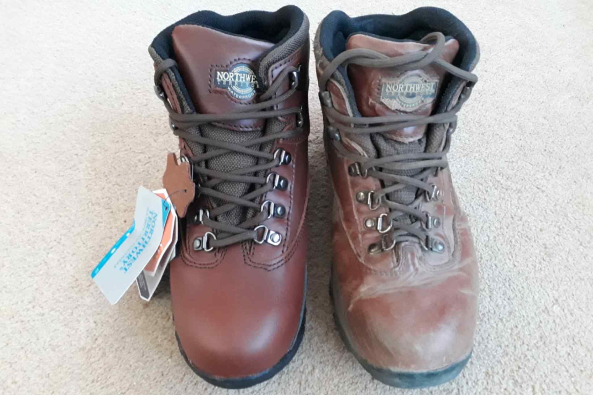 wide fit walking boots