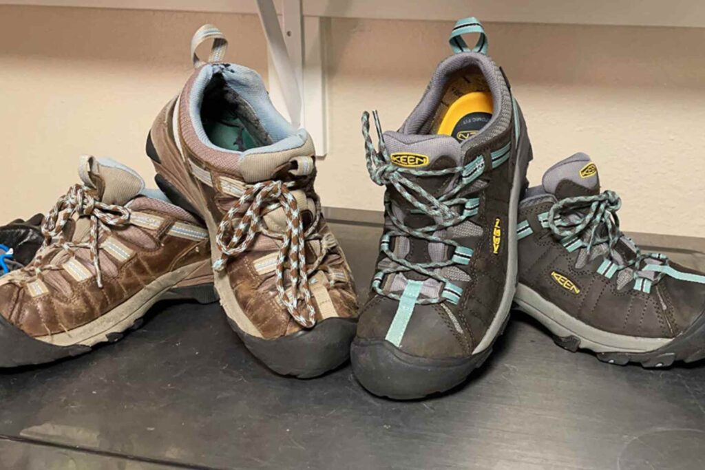 best hiking boots for flat feet women (11)