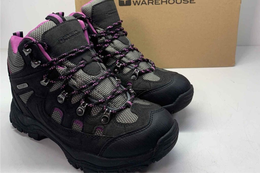 best hiking boots for flat feet women (5)
