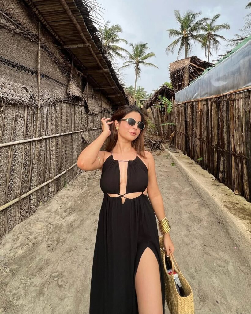 GOA OUTFITS