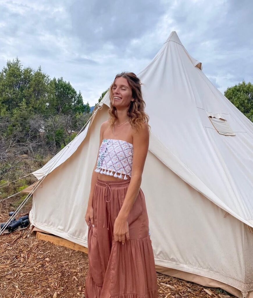 CAMPING OUTFITS