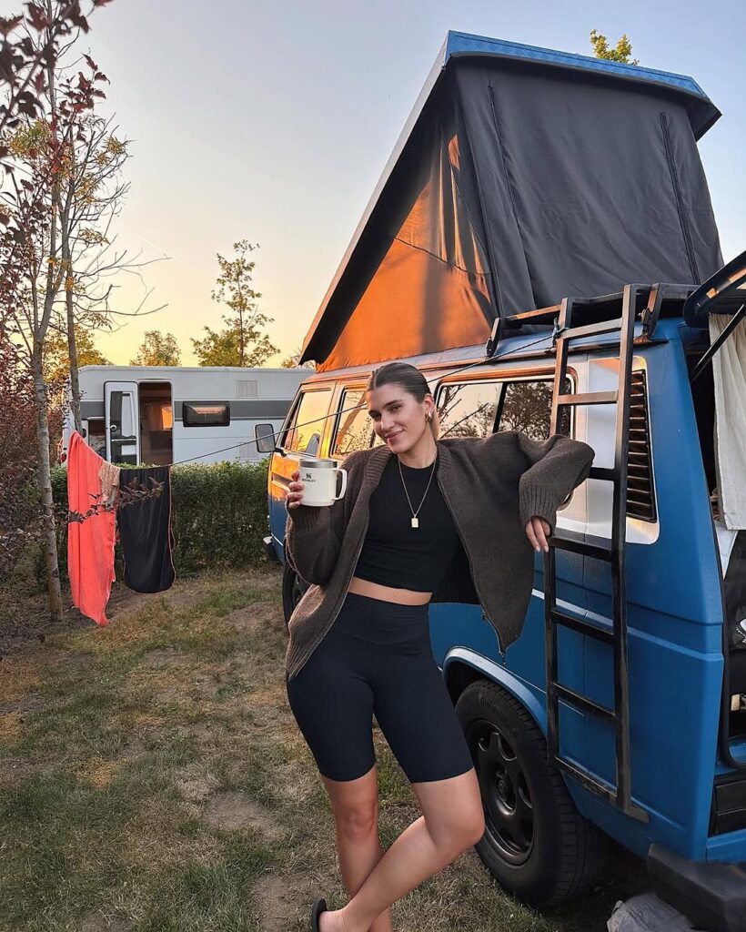 CAMPING OUTFITS